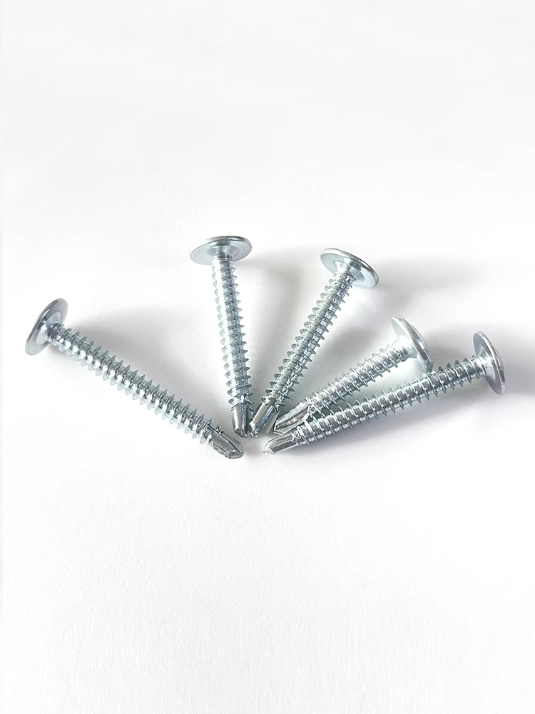 SELF DRILING SCREW